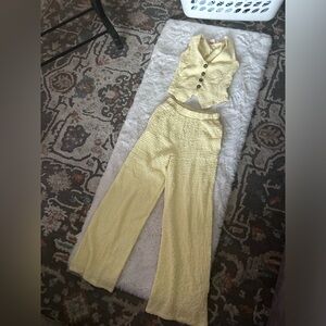 GLG Light Yellow Textured Jumpsuit so so cute - this xs set